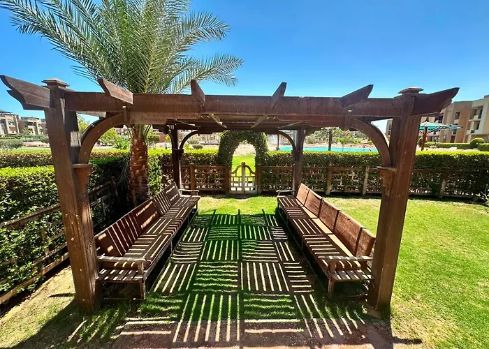 假日公园 Blue Bay Elsokhna Duplex 3 With Garden Jungle & Pool View *