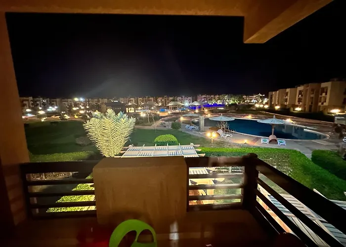 Blue Bay Elsokhna Duplex 3 With Garden Jungle & Pool View 假日公园 *